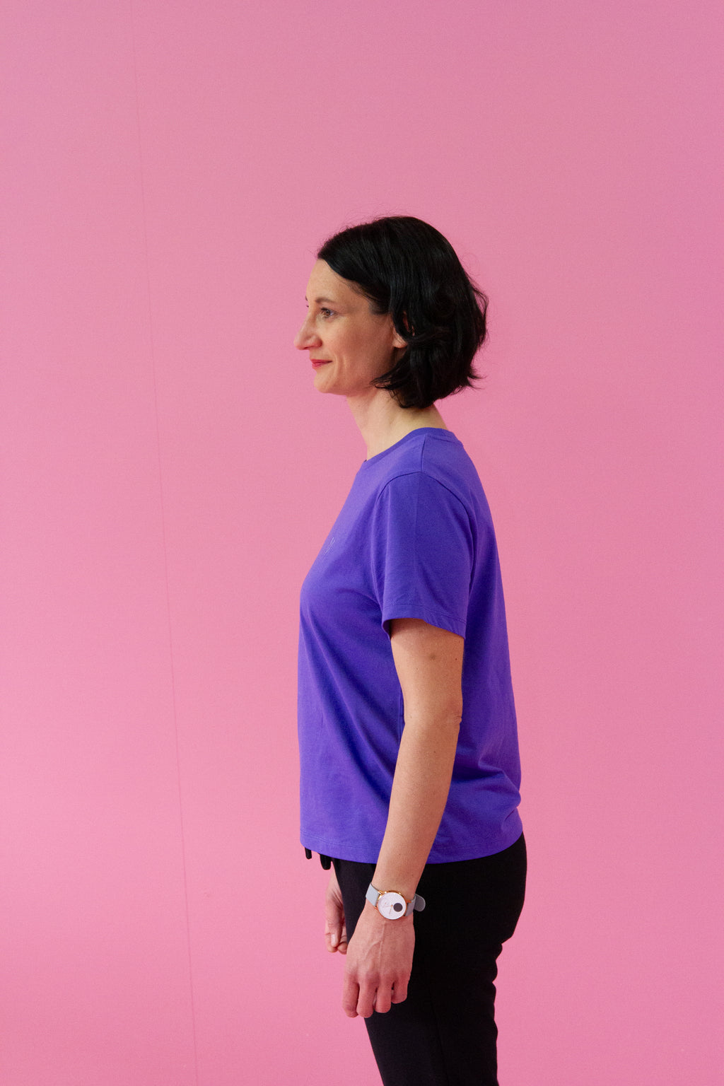 Damen T-Shirt "Iconic"mit gesticktem Herz