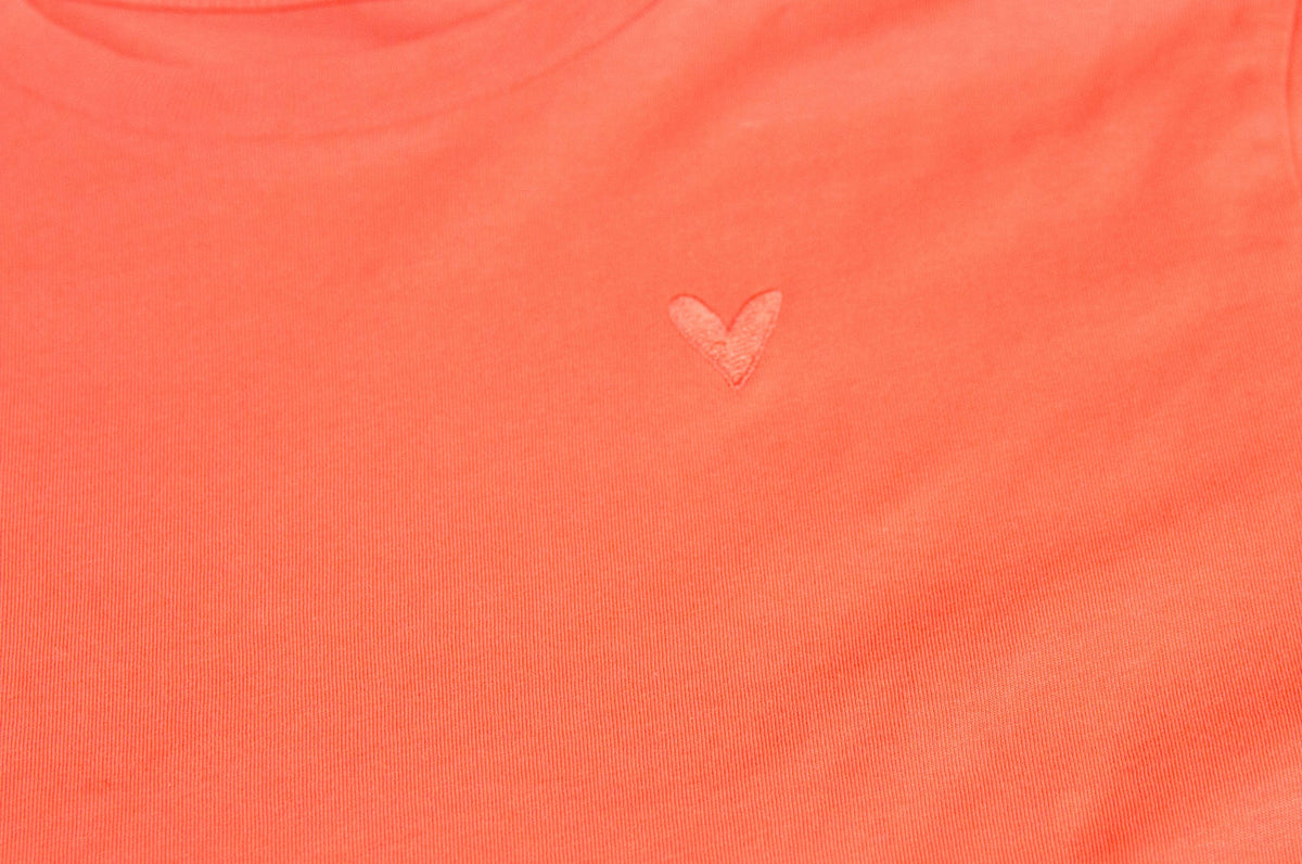 Kinder T-Shirt "Iconic"mit gesticktem Herz