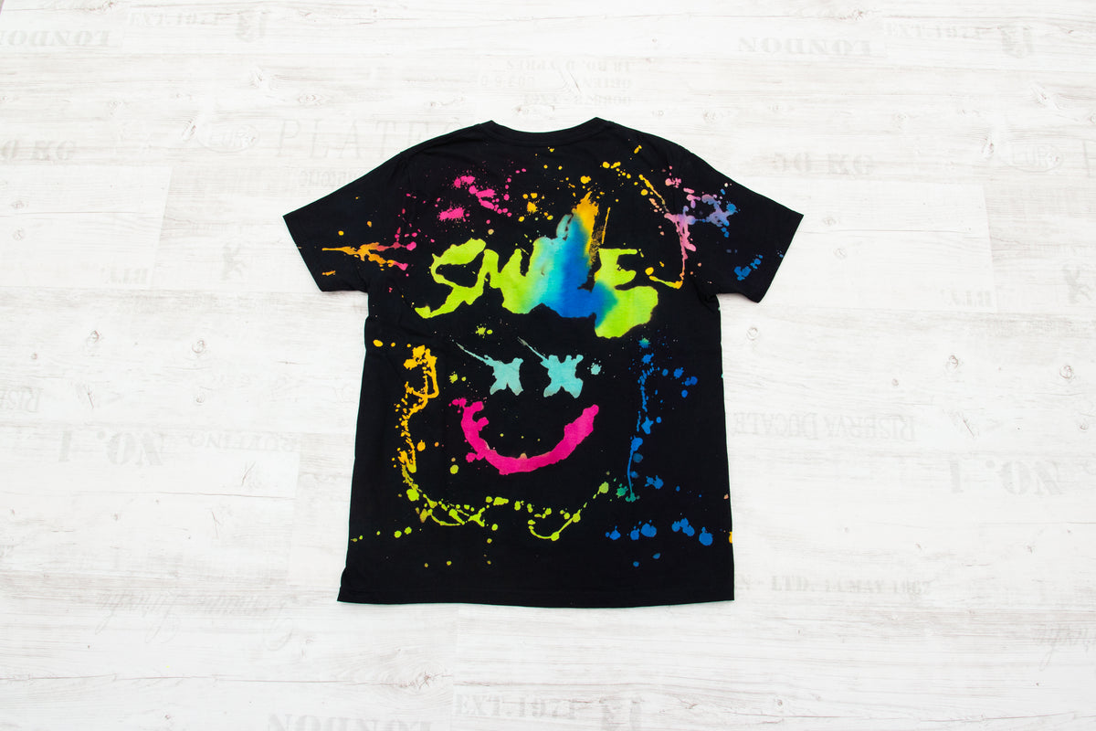 Batik T-Shirt Unique