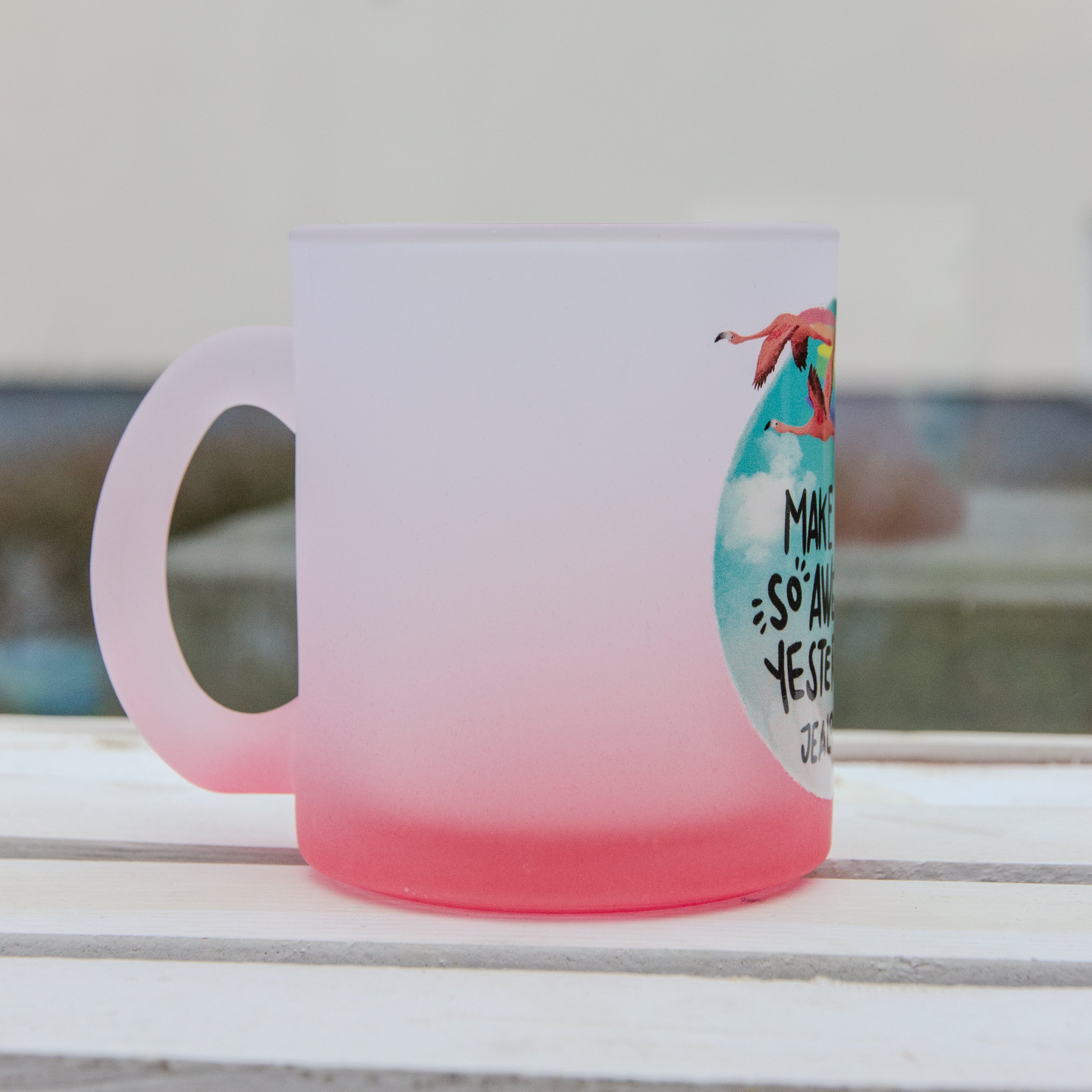 Glastassen mit optischem Farbverlauf