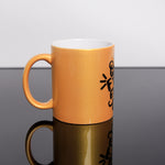 Gold Tasse "Queen of fucking everything"